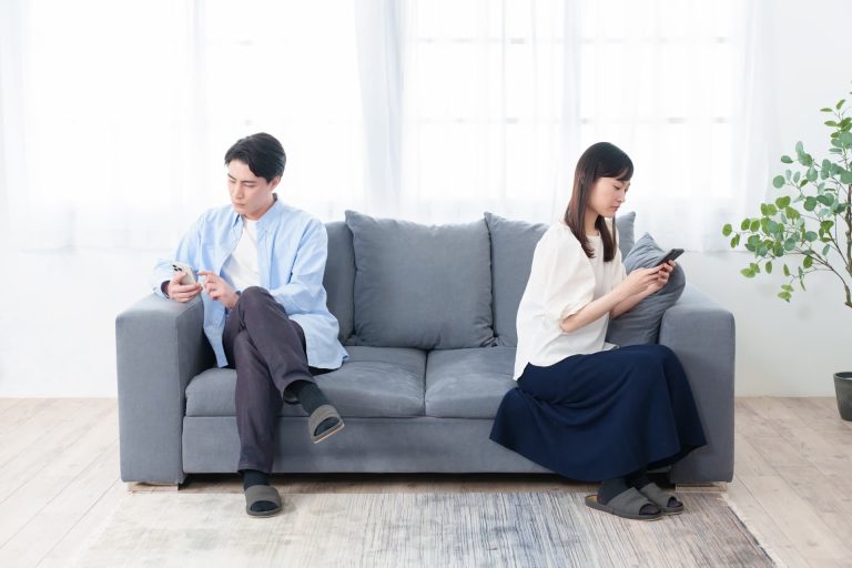 離婚を考え始めたら何を準備する？探偵に相談できることも解説